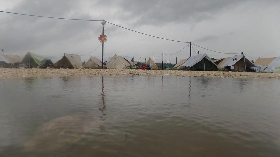 πρόσφυγες Κατσικάς πλημμύρες