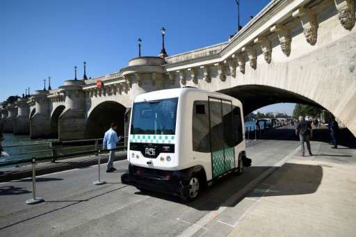 ρομποτικό minibus