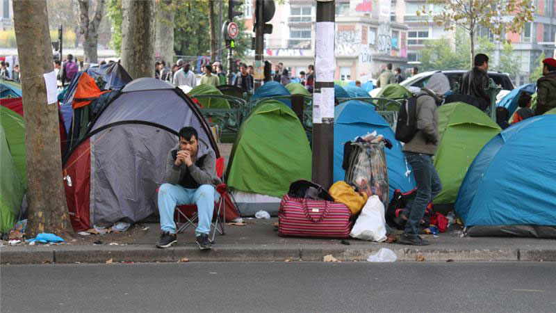 πρόσφυγες μετανάστες γαλλία